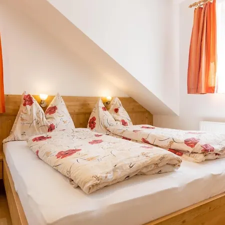 Pernerhof Appartement Aich  Buitenkant foto